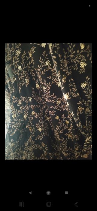 Sukienka w złote listki 34