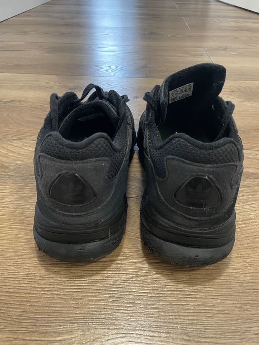 Czarne sneakersy buty Adidas