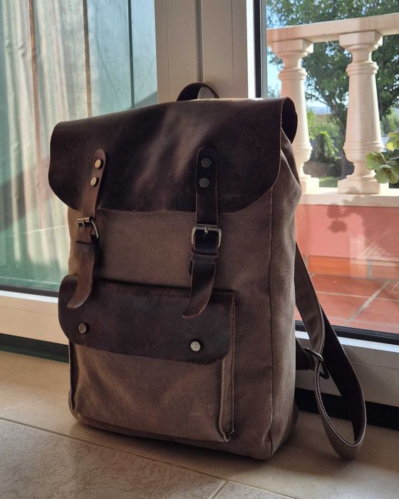 Mochila em Lona e Pele castanho claro vintage