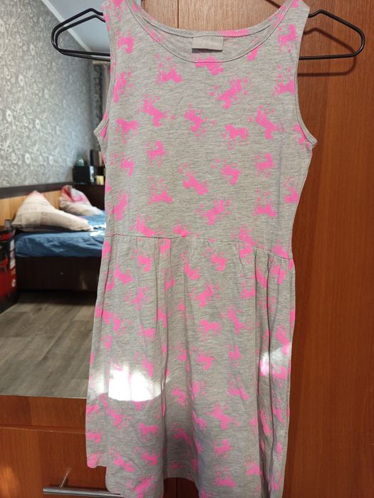 Одежда ,платья для девочки