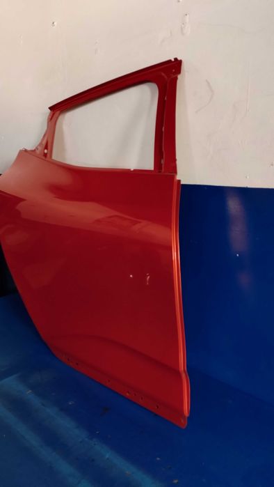 Renault Clio V tylnie prawe drzwi Valencia Orange