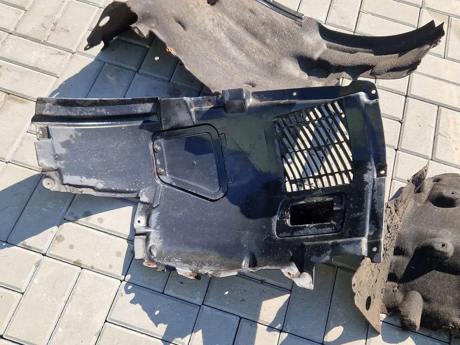 Nadkola bmw gt5 f07 3.0d prawy