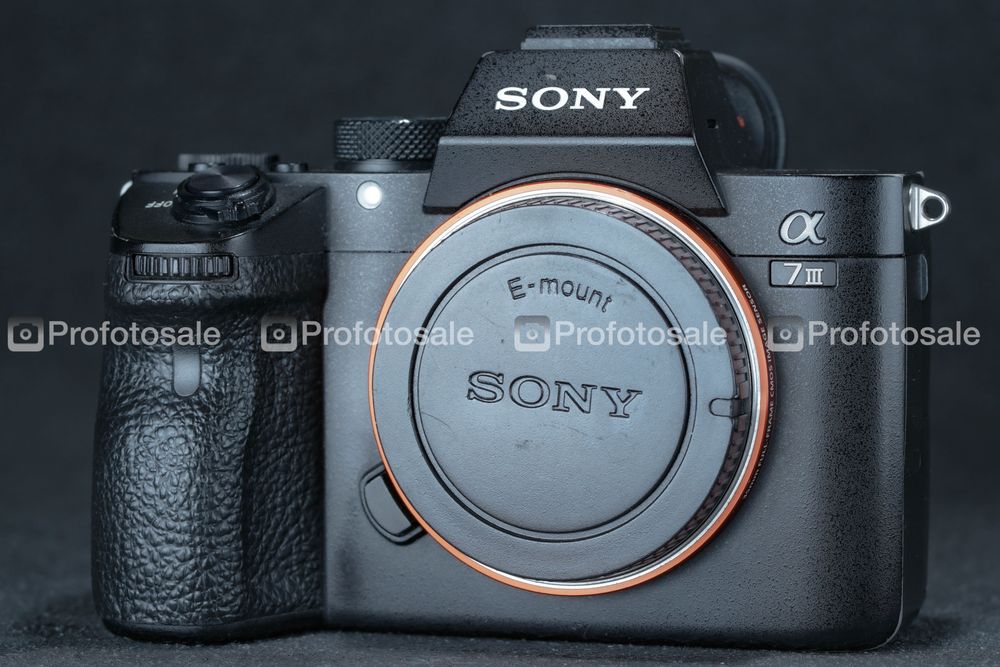 Фотоапарат Sony Alpha A7 III