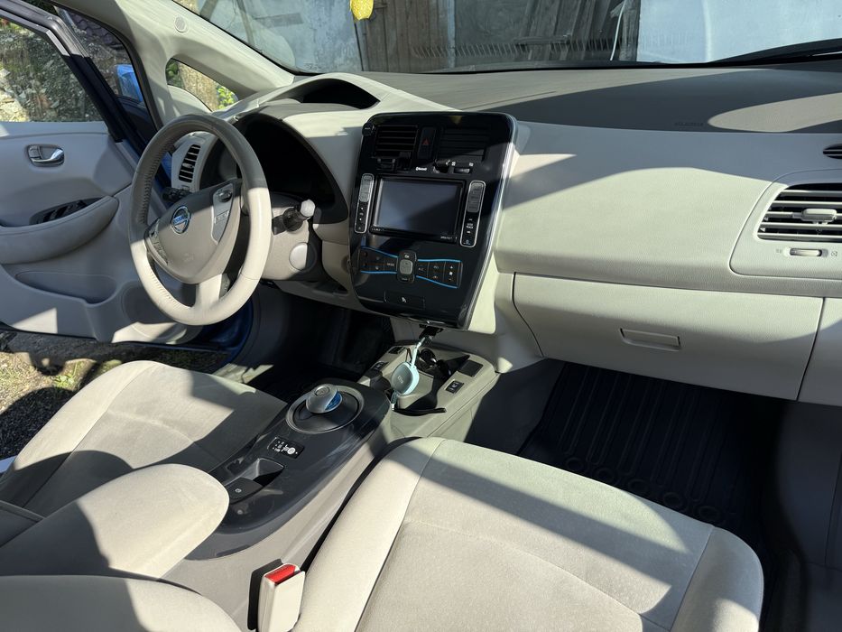 Nissan Leaf 2012