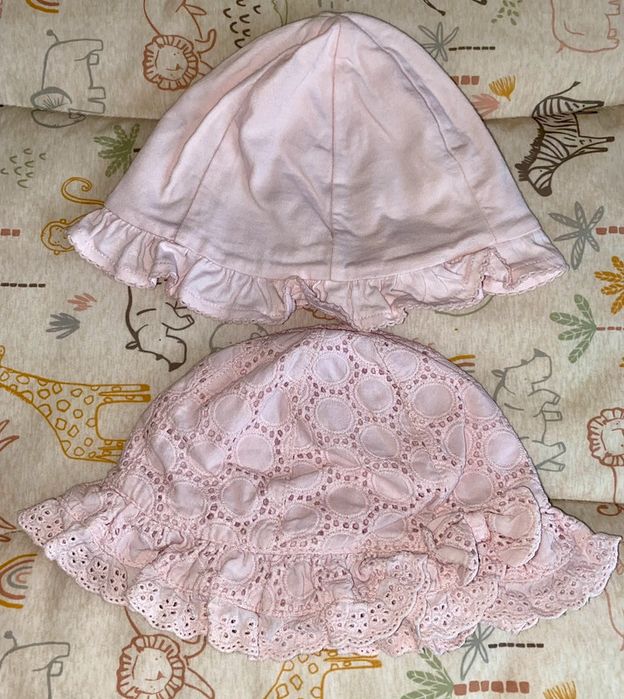 Letnie kapelusze dziewczęce Next i Matalan