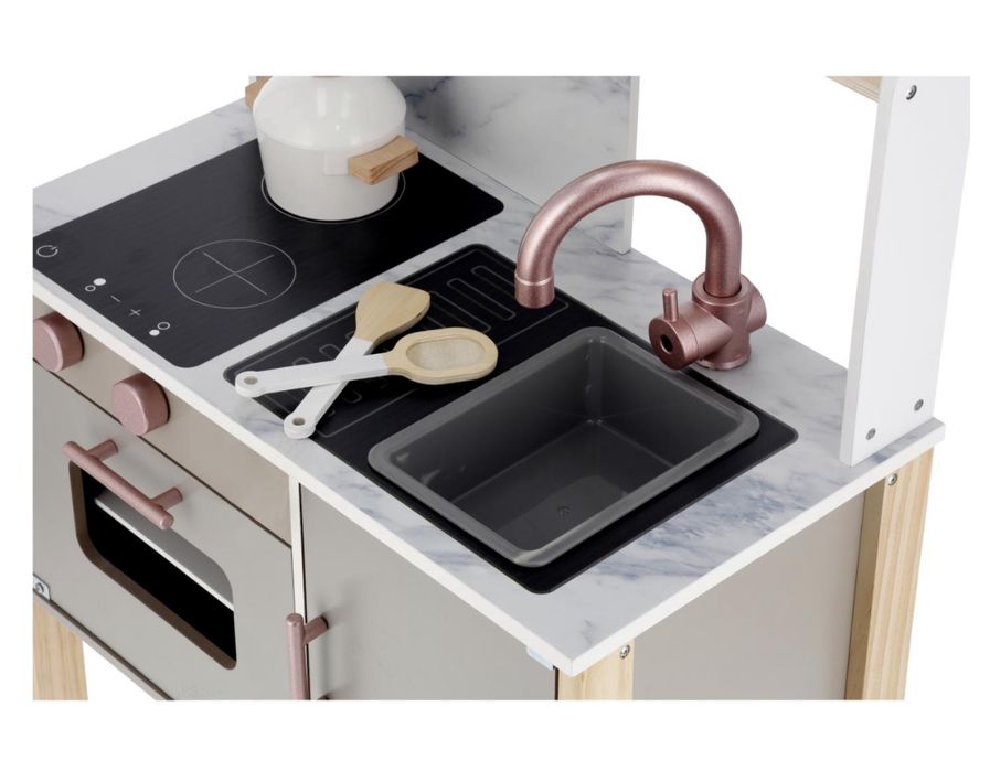 Деревʼяна кухня Lupilu