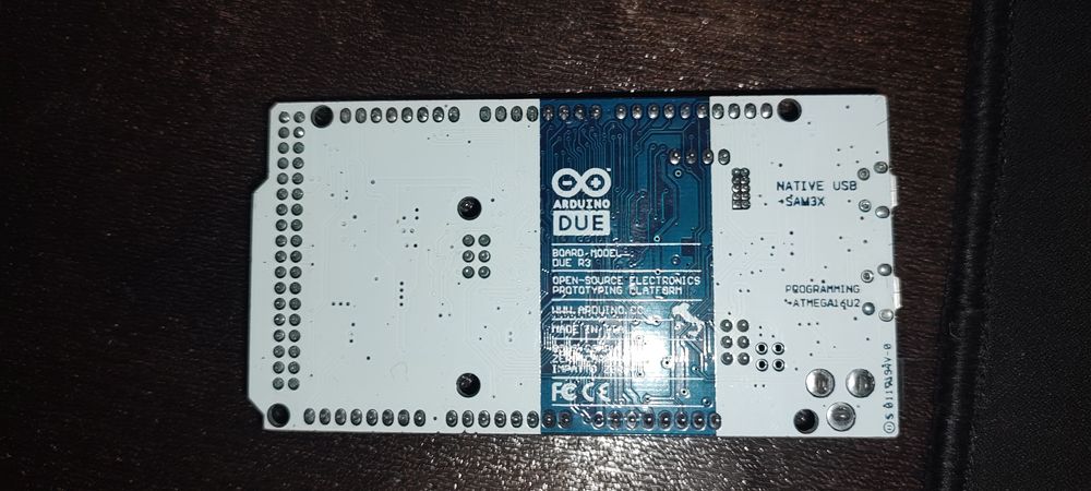 Arduino Due ARM Cortex-M3 32 bit Atmel AT91SAM3X8E