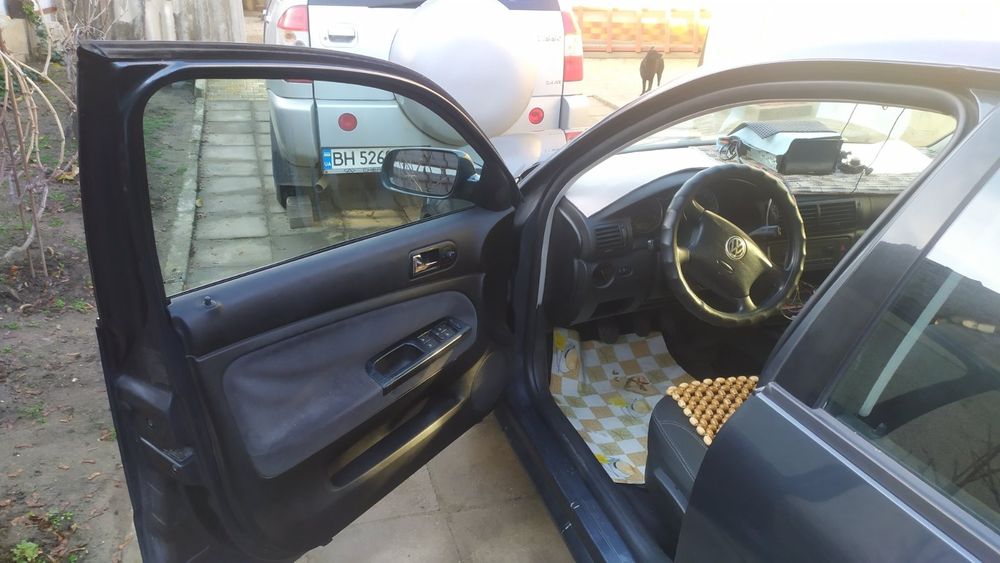 Автомобиль Volkswagen Passat B5