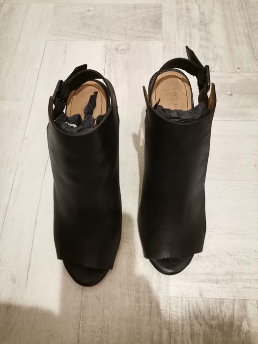 Sandały r41 Hilfiger, czarne wysokie eleganckie