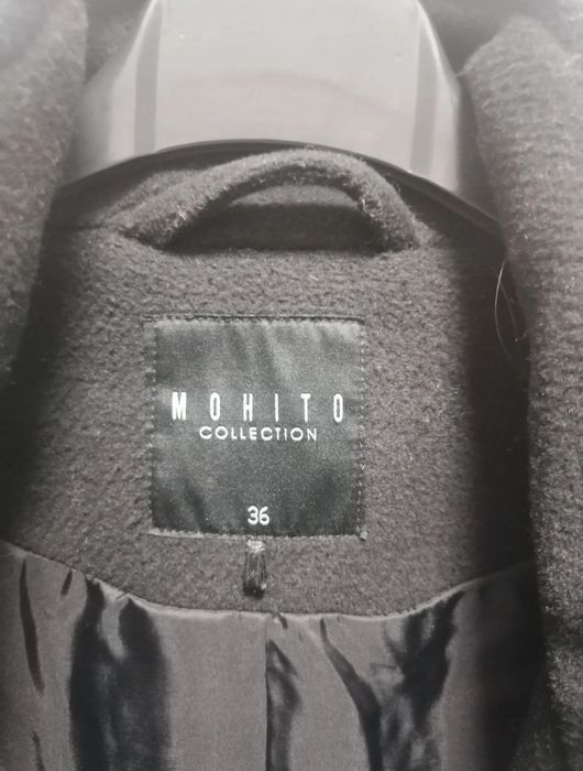 Płaszczyk czarny Mohito