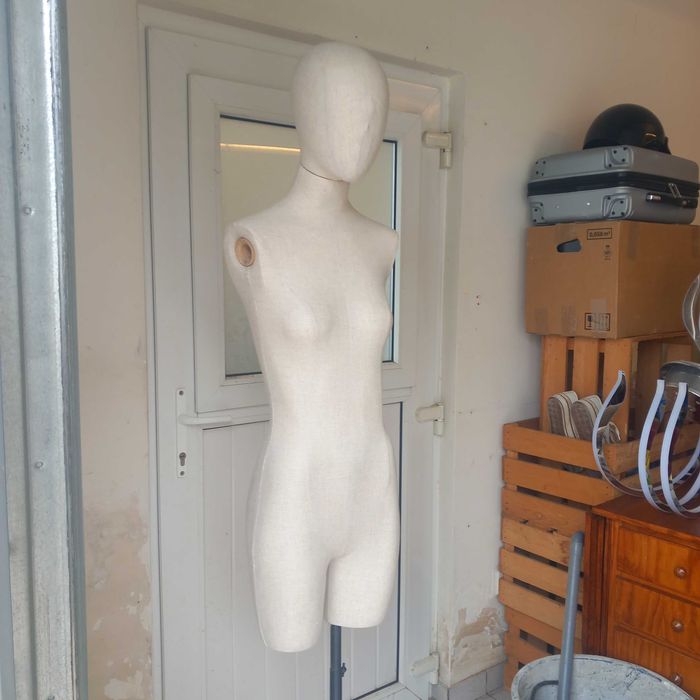 Manequim busto para roupa