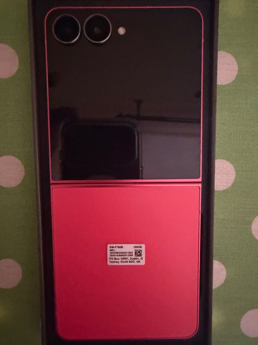 Vendo telemóvel z clip 7