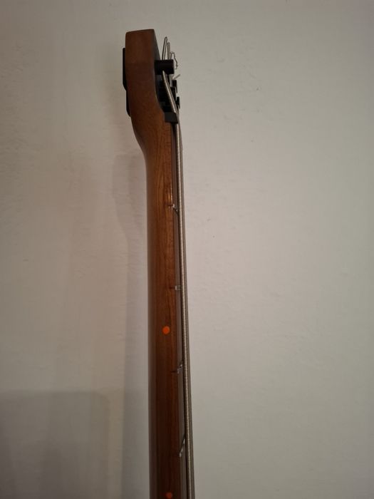 Gitara basowa Ibanez