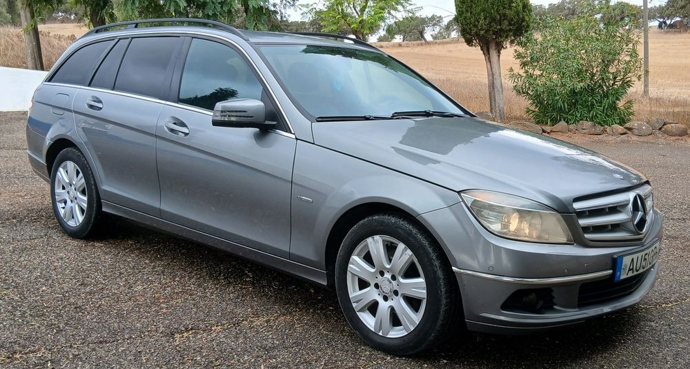 Mercedes-Benz W204 2011