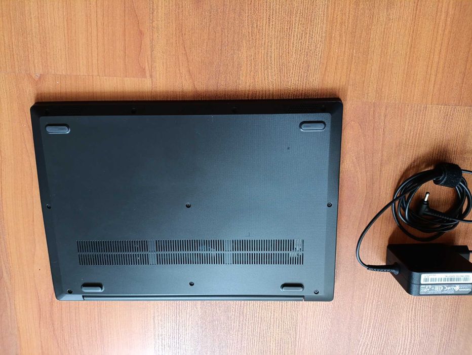 Ноутбук Lenovo IdeaPad 3, Intel 6405U, GeForce MX130,Samsung 980 500GB