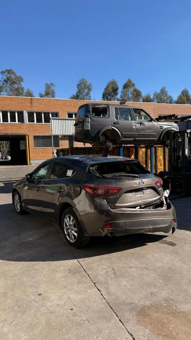 Para peças MAZDA 3 (BM)