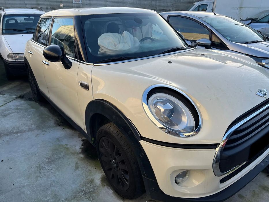 Para peças MINI Mini (F55)
