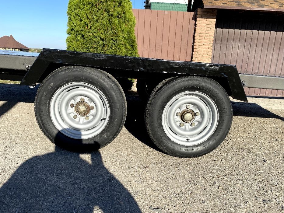 Причіп платформа прицеп для бджіл