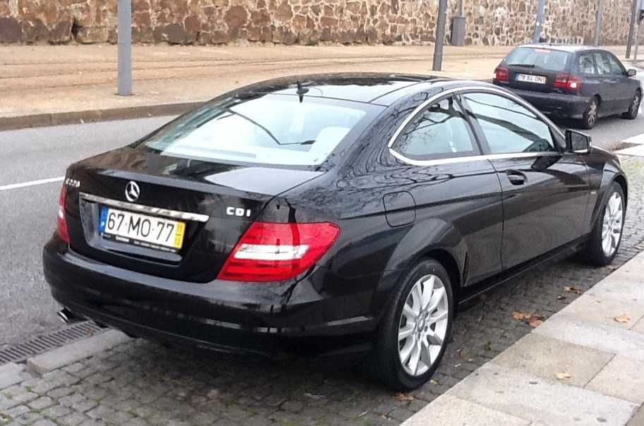 Mercedes C 220 CDI Coupé  (Geração C204) - 90 mil Km