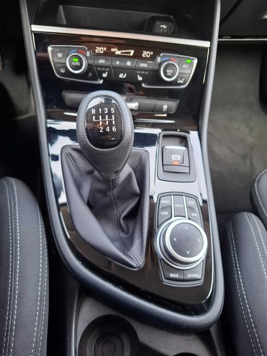 BMW 216d Active Tourer Advantage