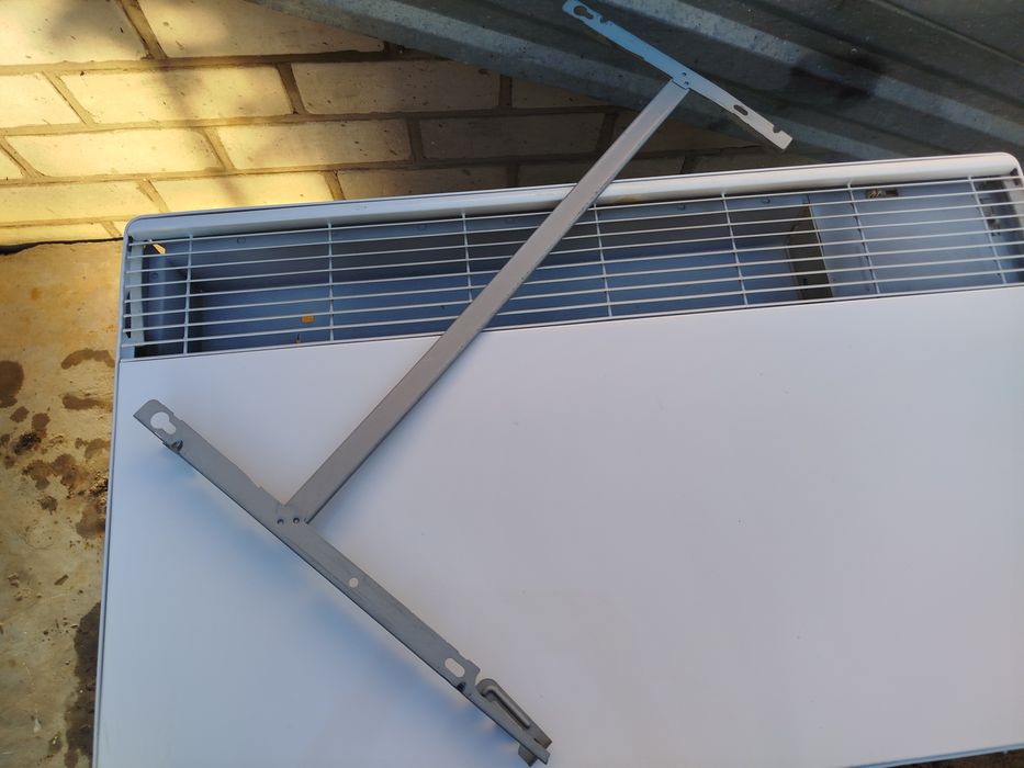 Конвектор- обігрівач з термостатом