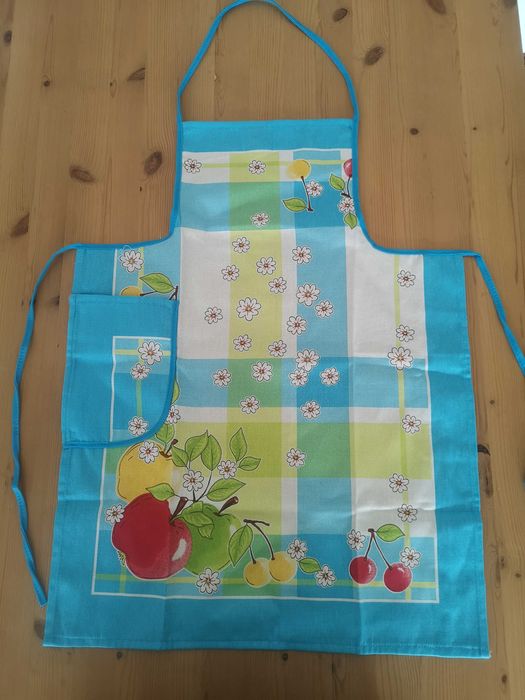 Various Kitchen Textiles64585327164547124