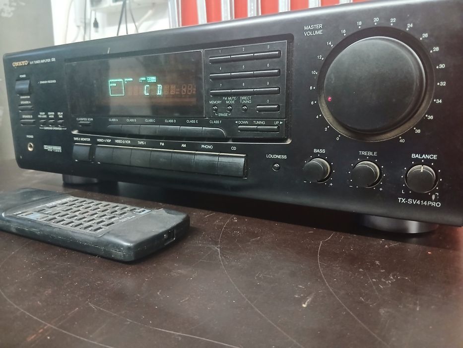 Onkyo amplituner plus antena