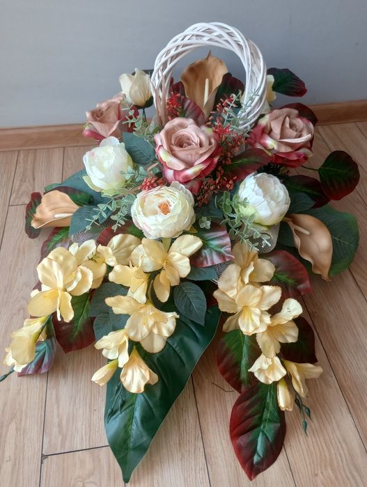 Kwiaty na grób KOMPLET stroik + bukiet do wazonu KOŁO producent