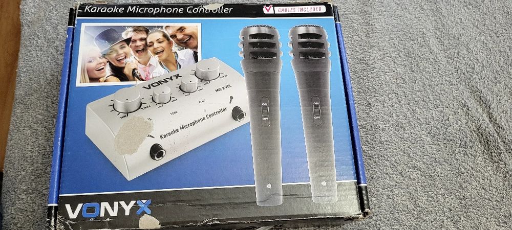 Karaoke Microphone Controller