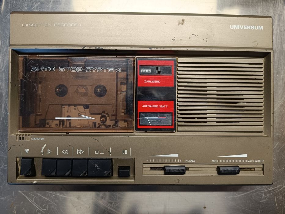 Magnetofon Uniwersum CT1866 Quelle gmbh  klasyk PRL