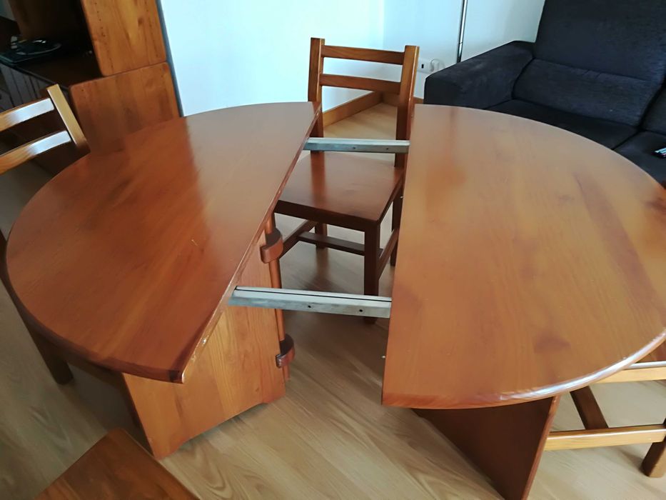 Mesa de Sala Cerne com 4 cadeiras