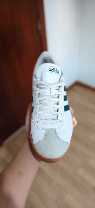 Sapatilhas Adidas | VL Court Base Shoes