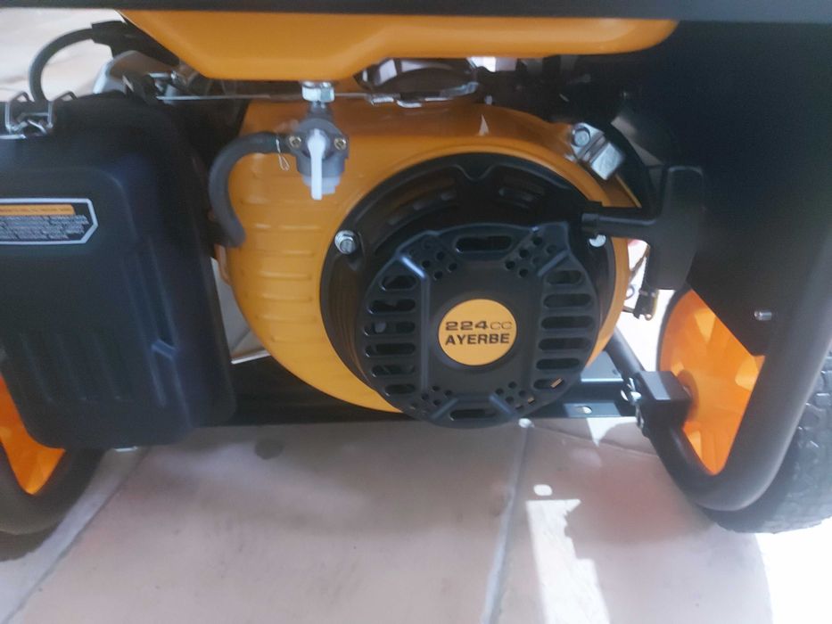 Gerador  novo em caixa 500€ factura a comprovar 560€