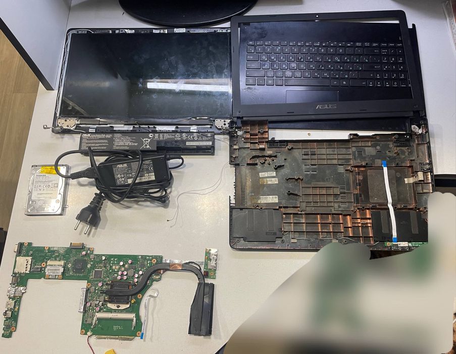 Asus x501A, продам по запчастям
