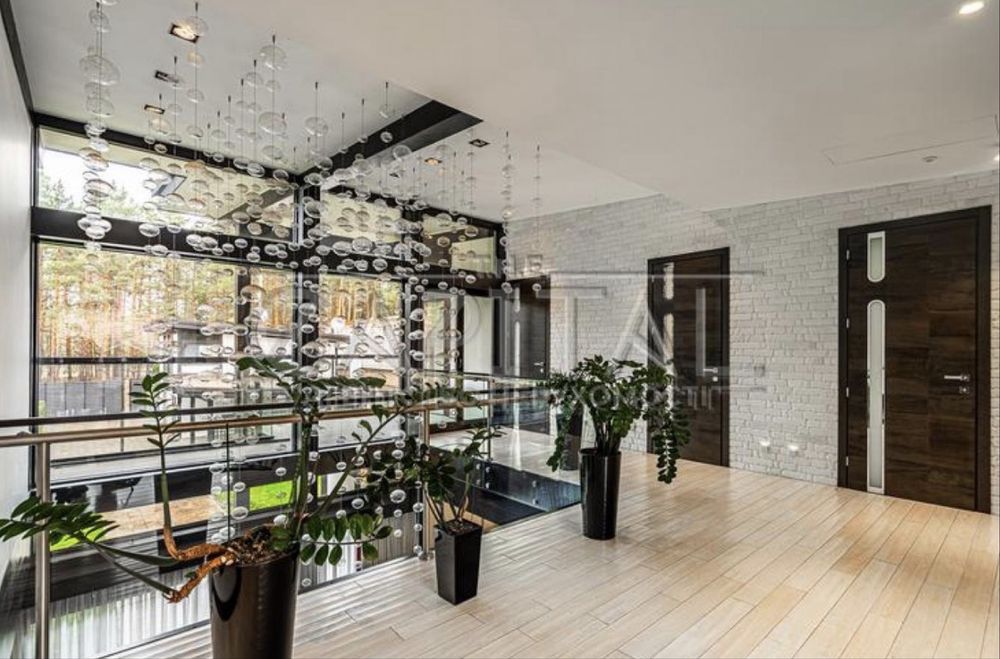 Продаж будинку Лебедівка