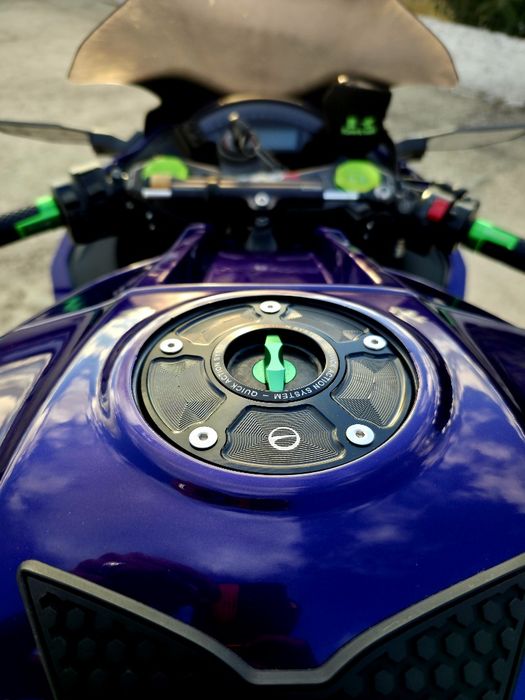 Kawasaki  ZX-10R