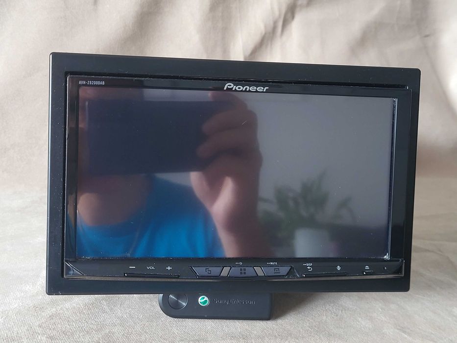 Pioneer AVH-Z9200DAB Bezprzewodowy CarPlay i Android Auto DVD/USB/FLAC