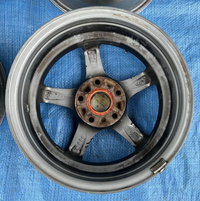 Диски R15 5x114.3 Reno Renault Megane Toyota Mazda Hyudai Kia