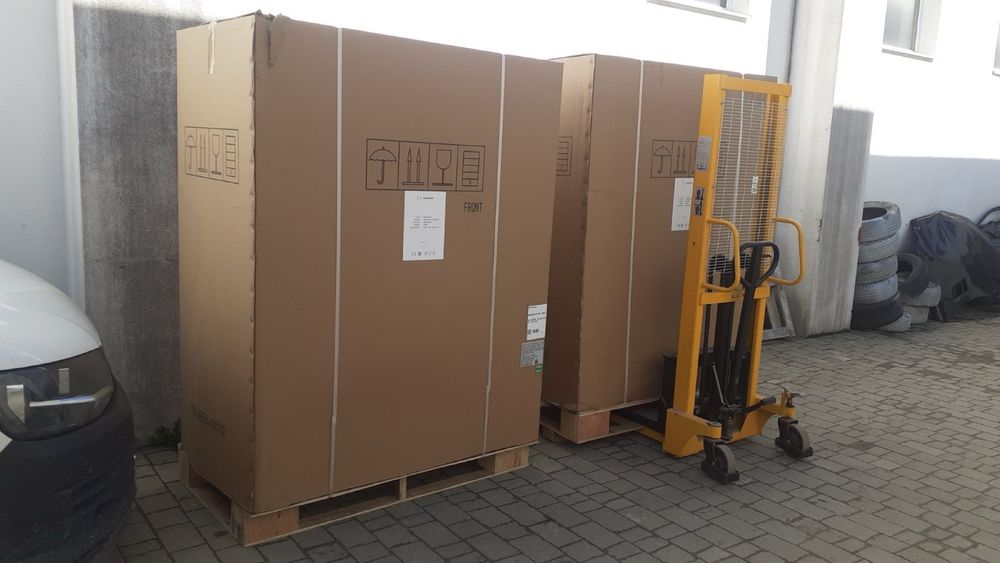 Шафа холодильна 1400 л шкаф холодильний Hurakan