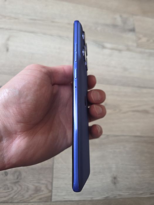 Motorola edge 60 pro 12/512gb