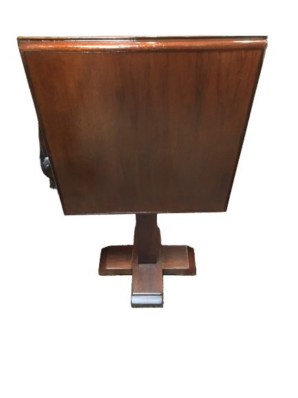 Mesa basculante holandesa antiga