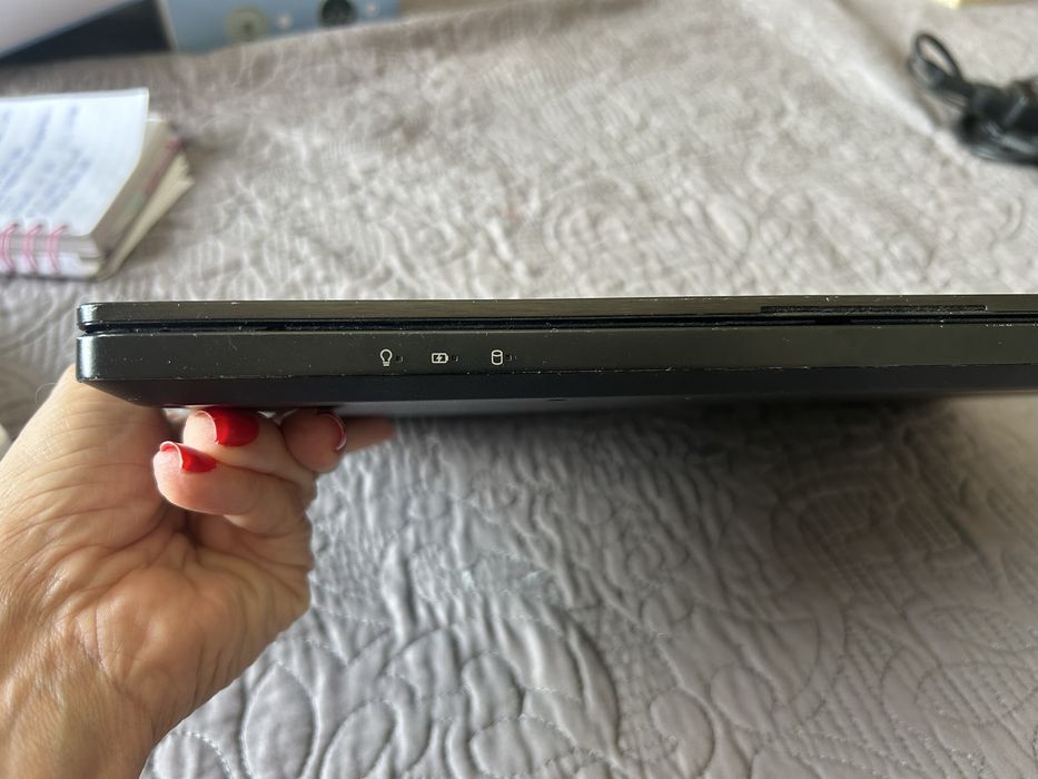 Notebook Asus com excelente saude