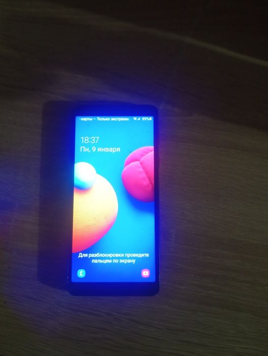 Продам телефон самсунг