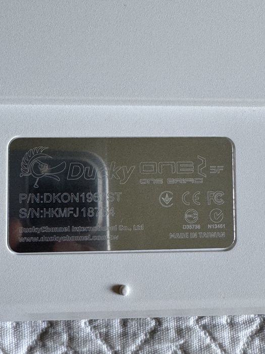 Teclado Ducky One 2 SF