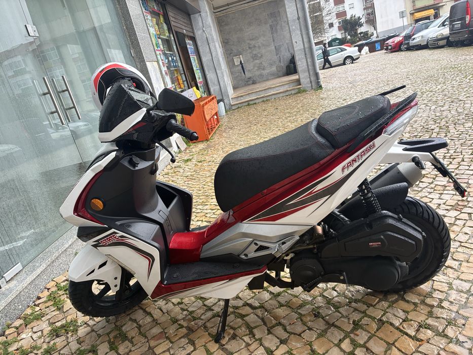 Moto znen 125 Nova