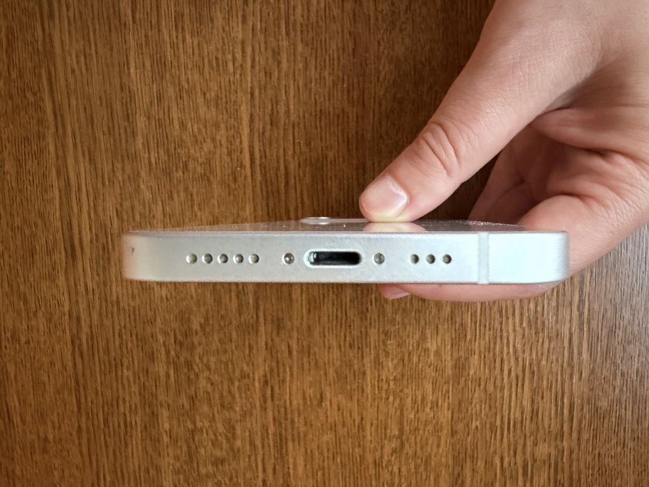 Продам iphone 12, 64 GB white