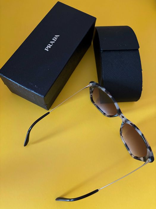 Óculos de Sol da marca Prada