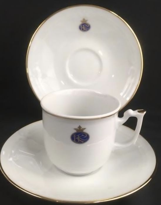Serviço de café em porcelana (27 peças)