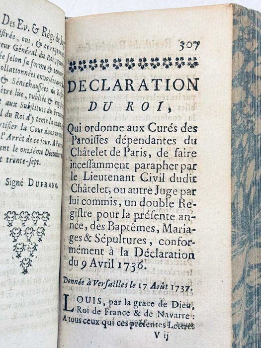 MUITO BOM exemplar sobre o direito francês no reinado de Luís XV. 1759