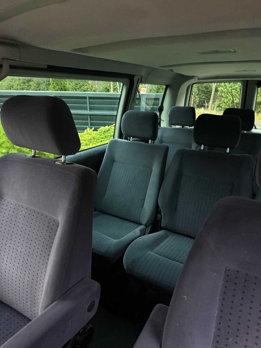 VW T4 CARAVELLE 2.5 TDI 130KM -8 osób, klima, 2x drzwi przesuwne